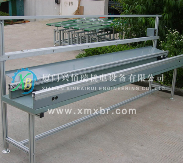 皮帶、隔板輸送線9